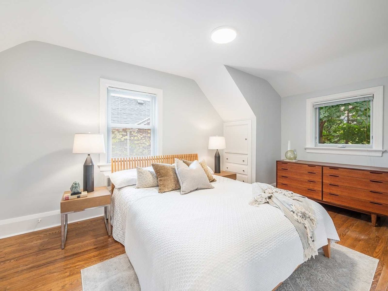 15 Glen Oak Dr