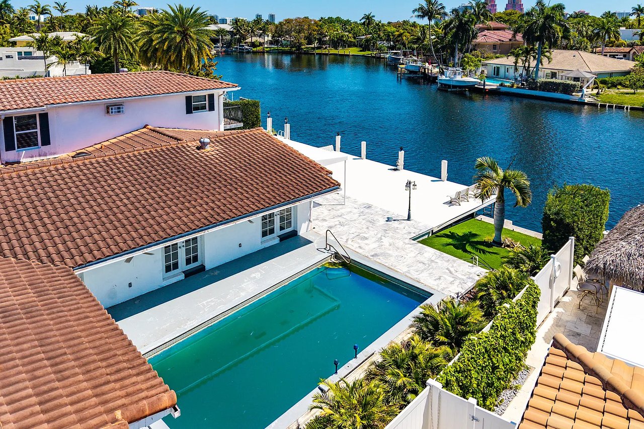 2416 NE 22nd Terrace