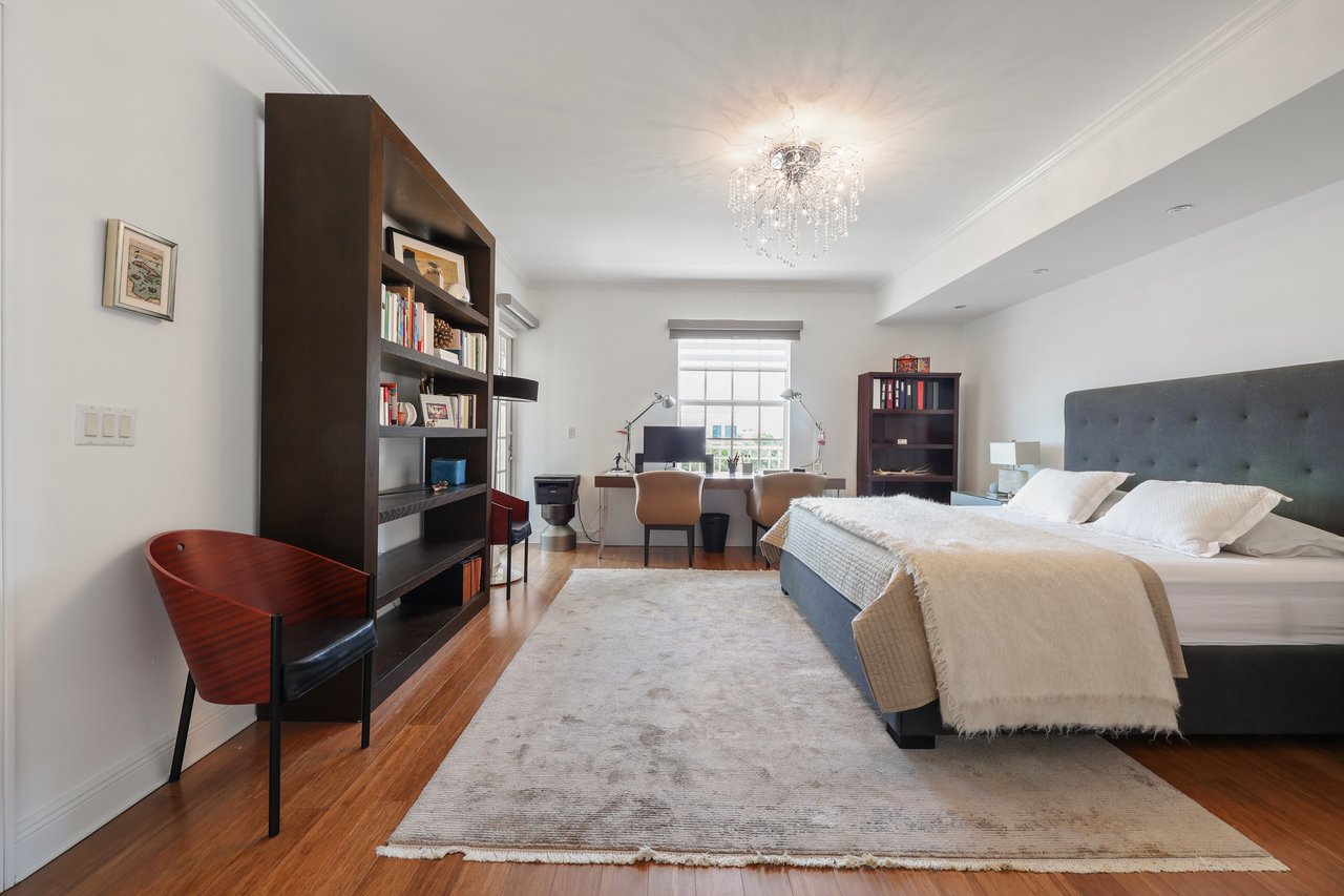 110 Hendricks Isle Nº 13 