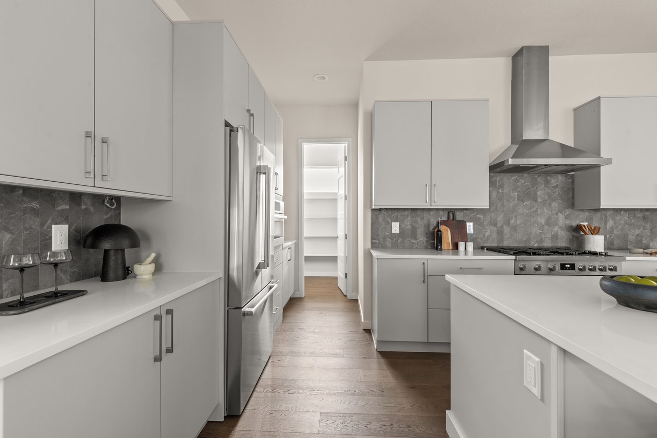 Fusion 1C - Finished Basement & 2-1 Buydown Included