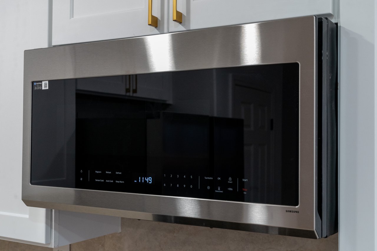 504 Lacabana Beach Drive