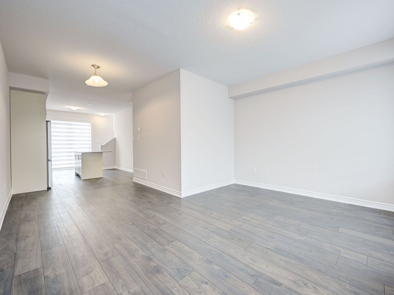 10 Birmingham Drive Unit: 9