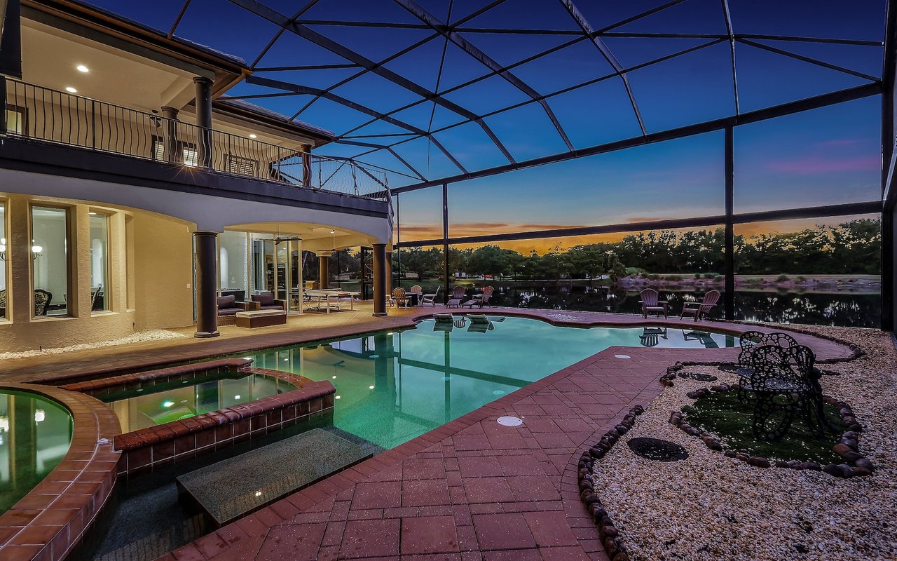 12590 Vittoria Way