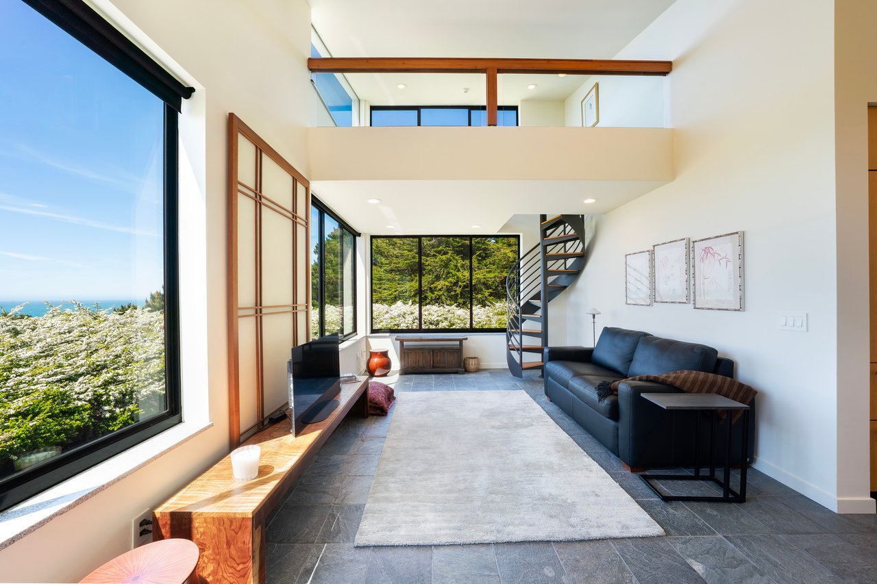 Sea Arches - 7000 S Hwy 1