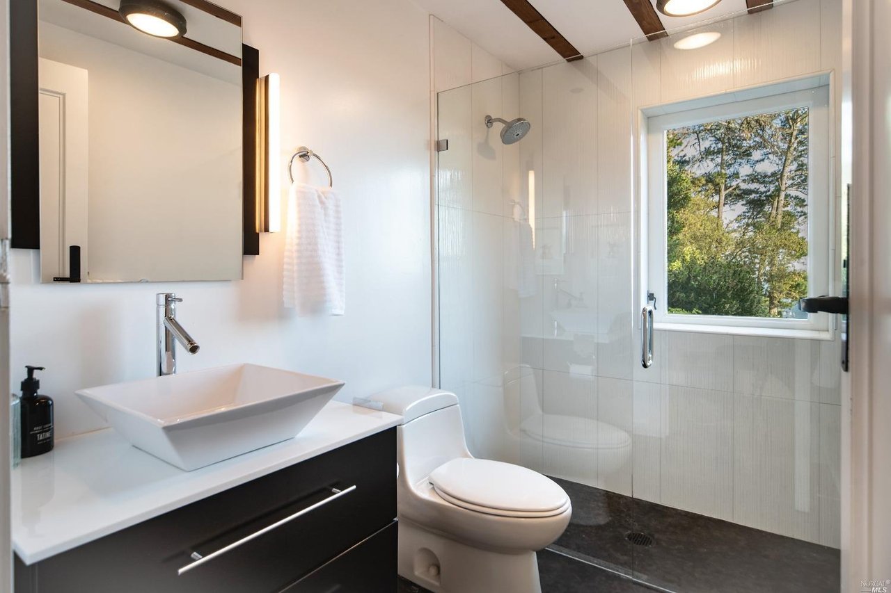 106 Mount Tiburon Rd