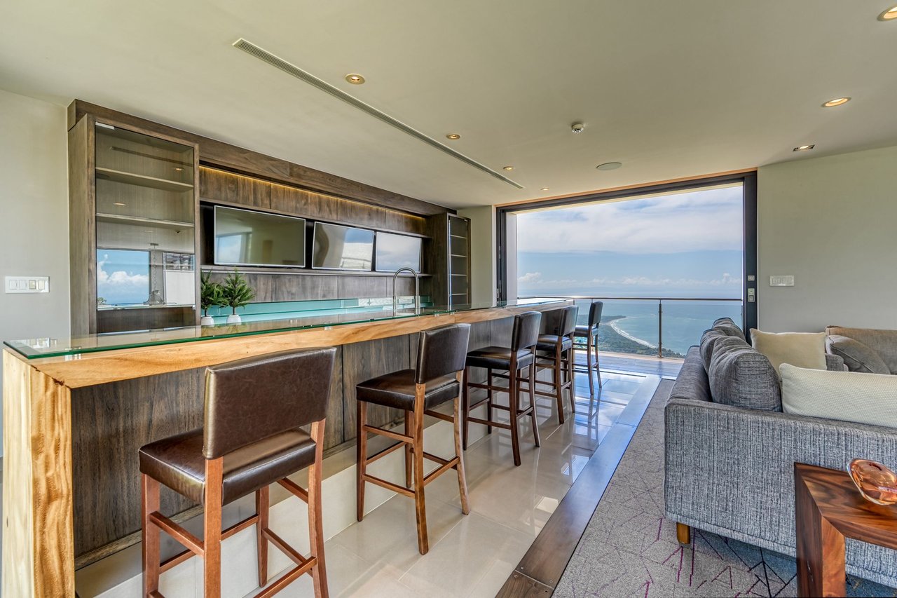 Chateau Montage: A Luxurious Oasis in Costa Rica's Natural Paradise