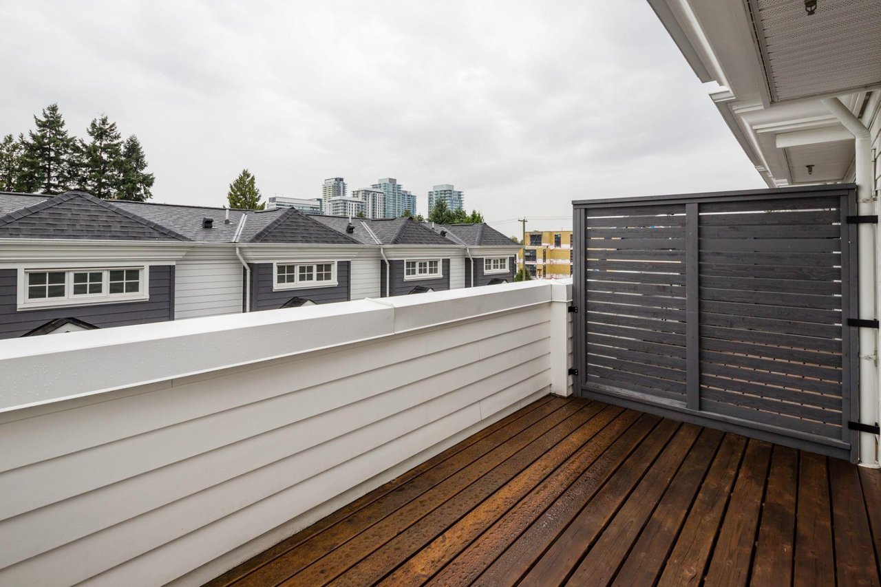 276 W 62nd Ave