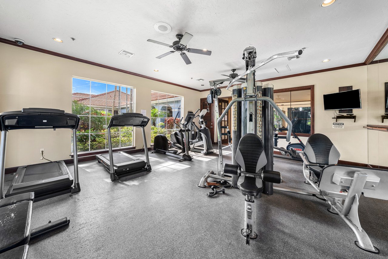 FITNESS CENTER