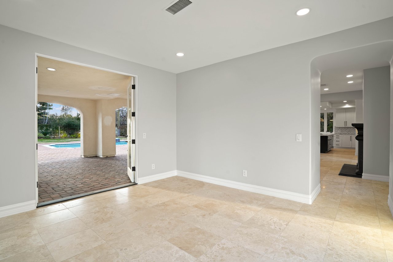 5309 Louise Ave, Encino