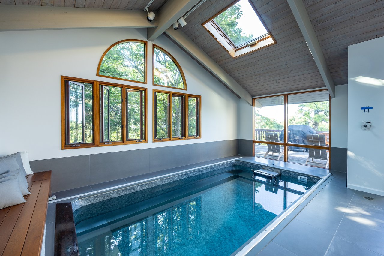 12 Mountain Brook Road