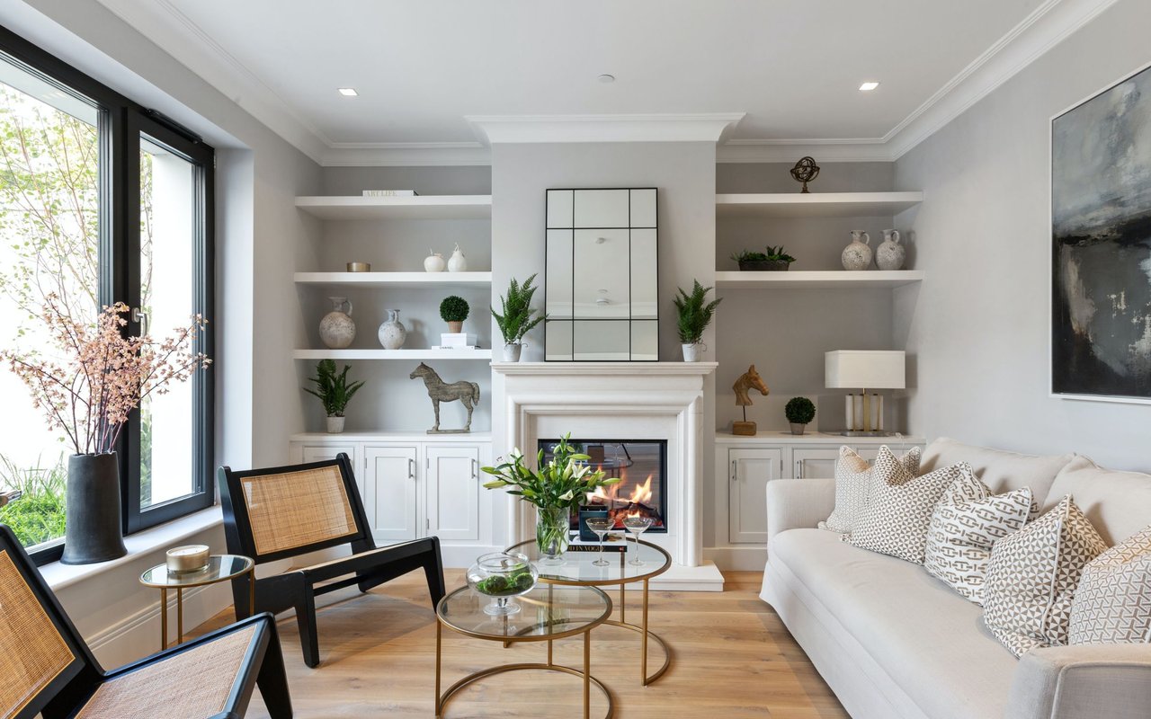 contact-form-background