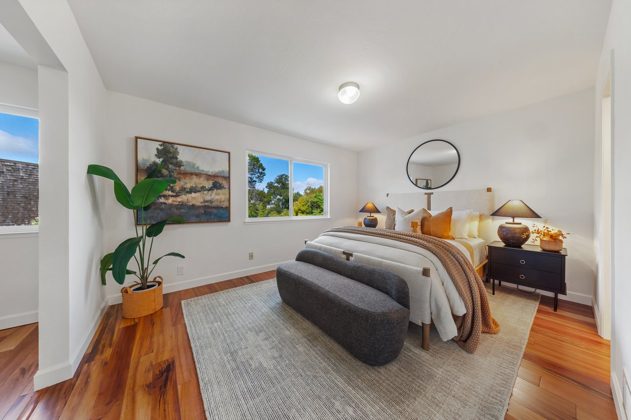 Private and Inviting Townhome