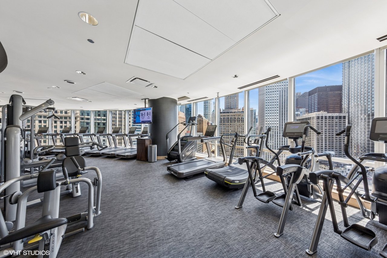 401 N Wabash Ave Unit 74D