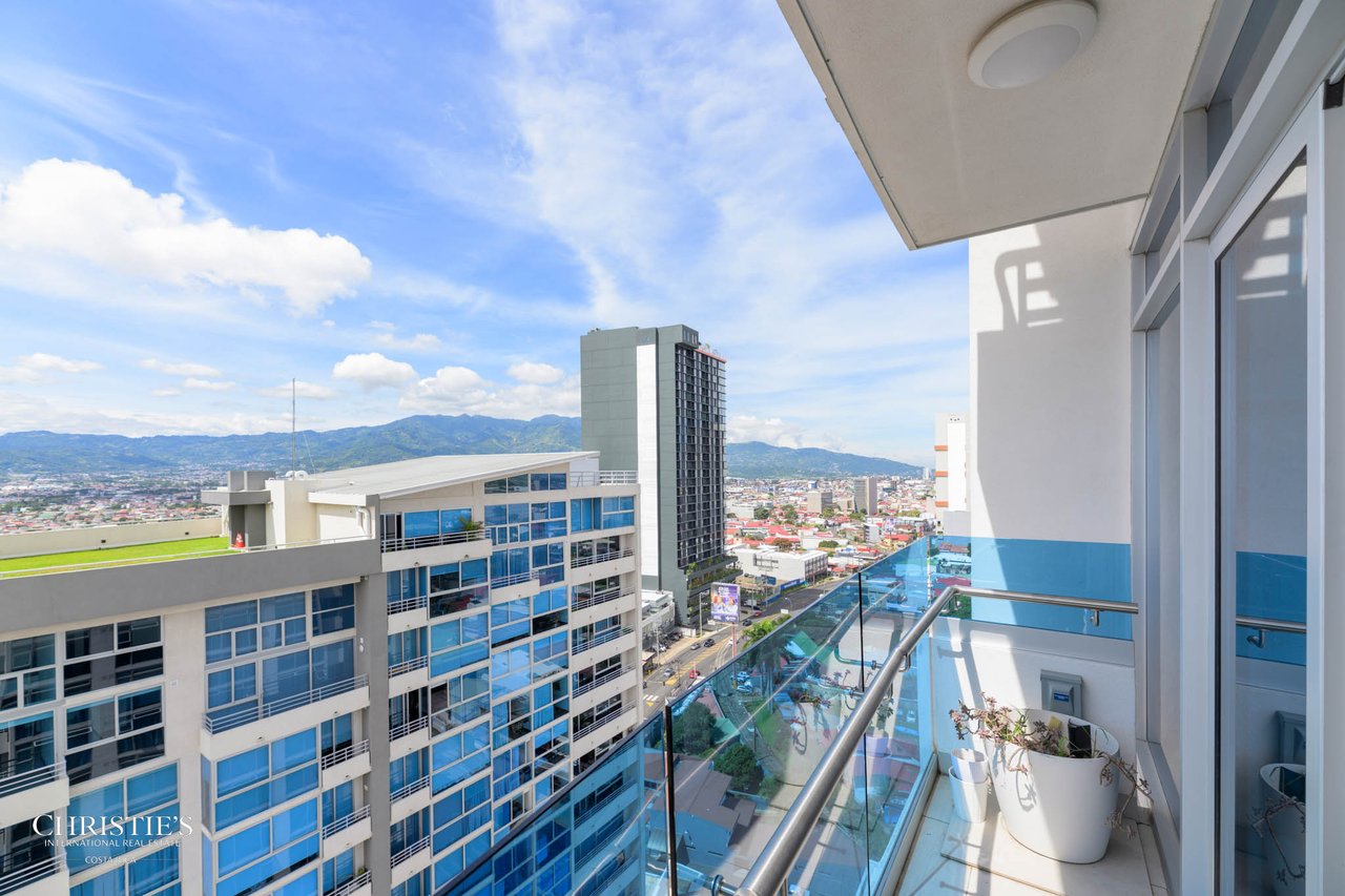 Modern 2-Bedroom Condo with Mountain Views in Barrio Escalante