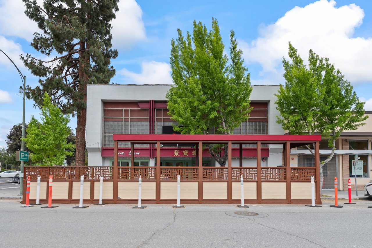 RARE 12,300 SF RETAIL/OFFICE OWNER USER