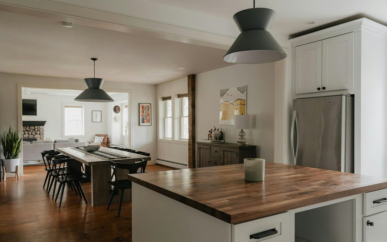 Cozy, Smart & Climate-Ready: What Buyers Want in Fall 2025 (and What to Watch For)