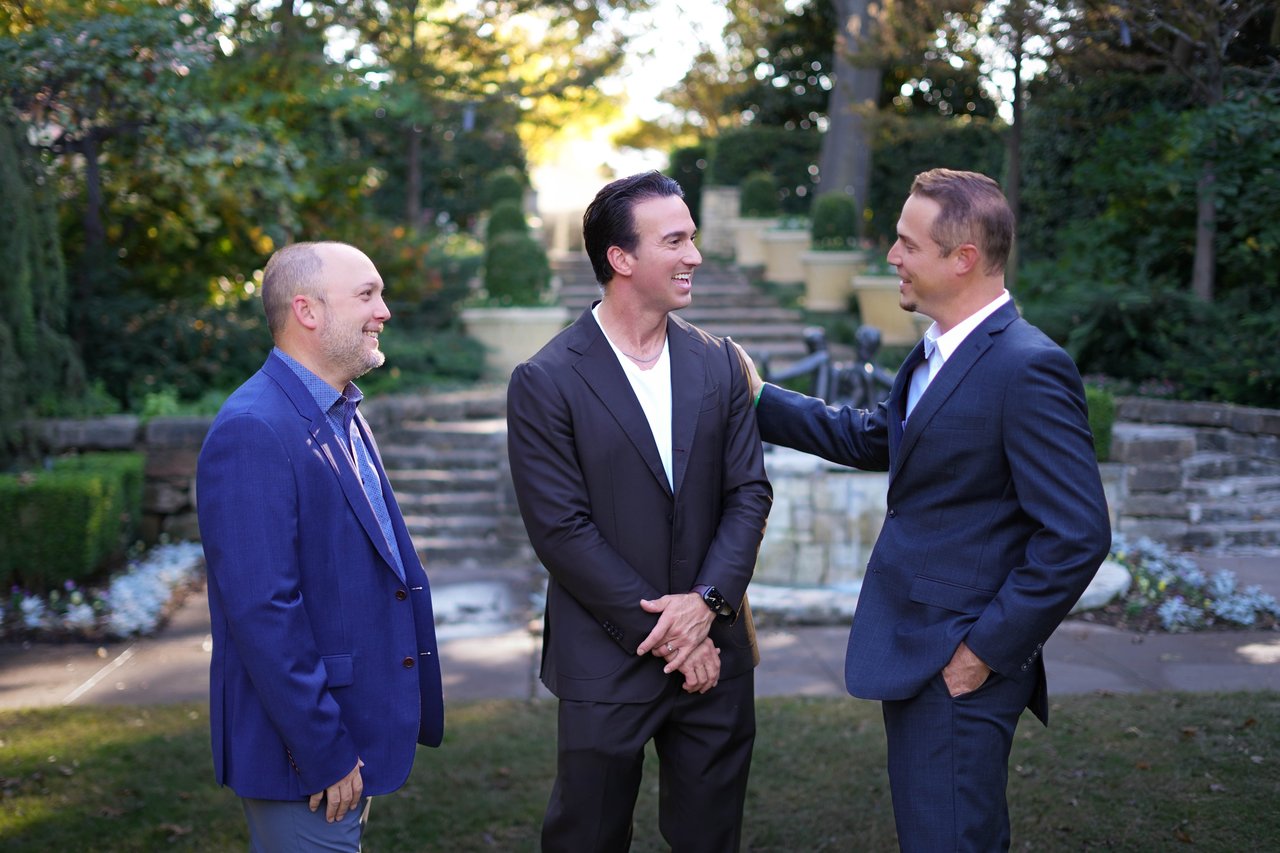 Associate Broker Real Estate Guide: Career Path & Tips 2026