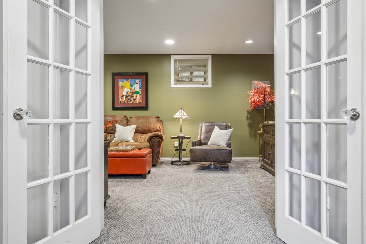 12 Louisburg Square