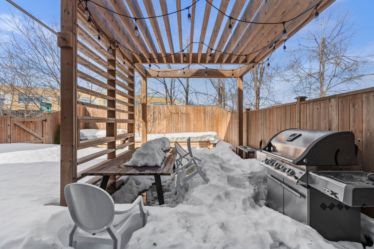 22 Forest Heights Crescent, Orillia