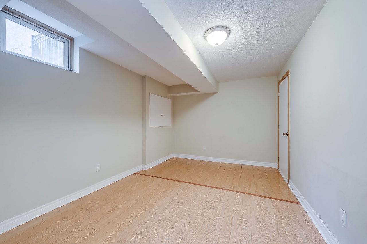 169 Spring Azure Cres