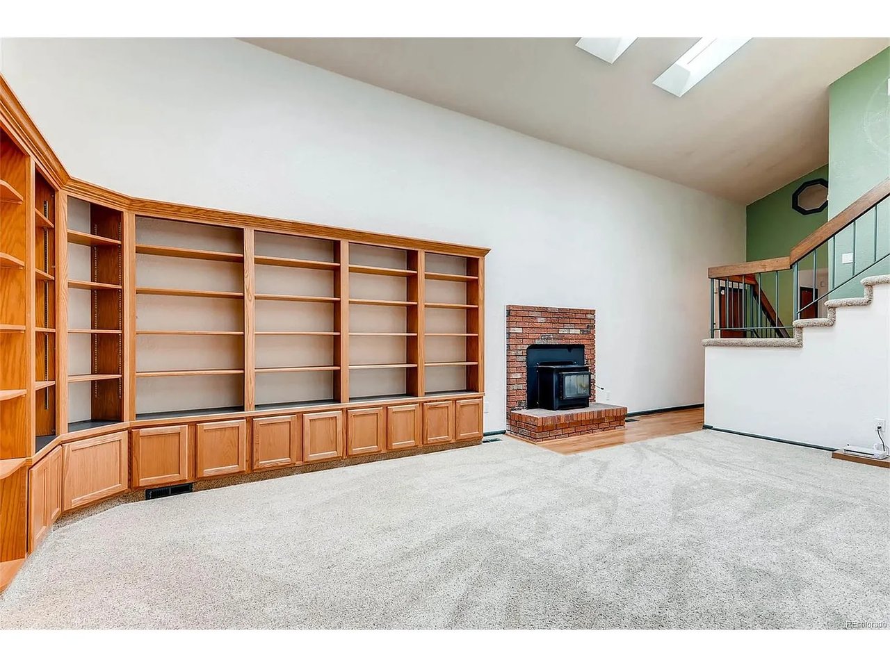 7313 Deframe Ct