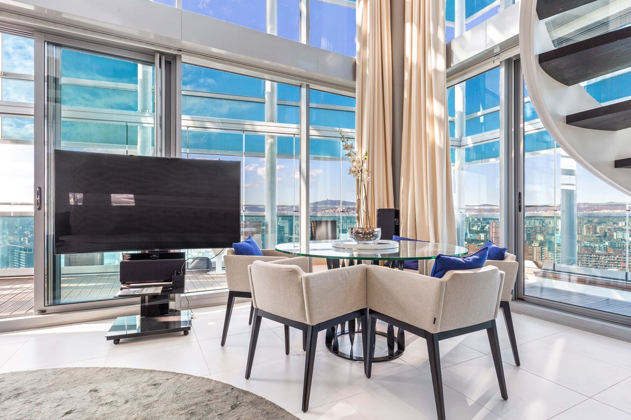 Luxury penthouse in Diagonal Mar, with views and pool 