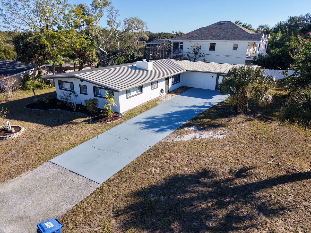 2452 WHIPPOORWILL CIRCLE, SARASOTA, Florida 34231
