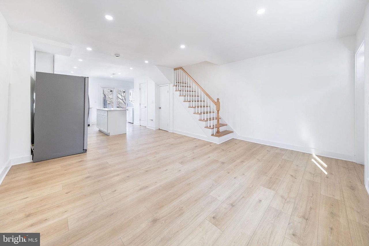 2321 Chester St SE