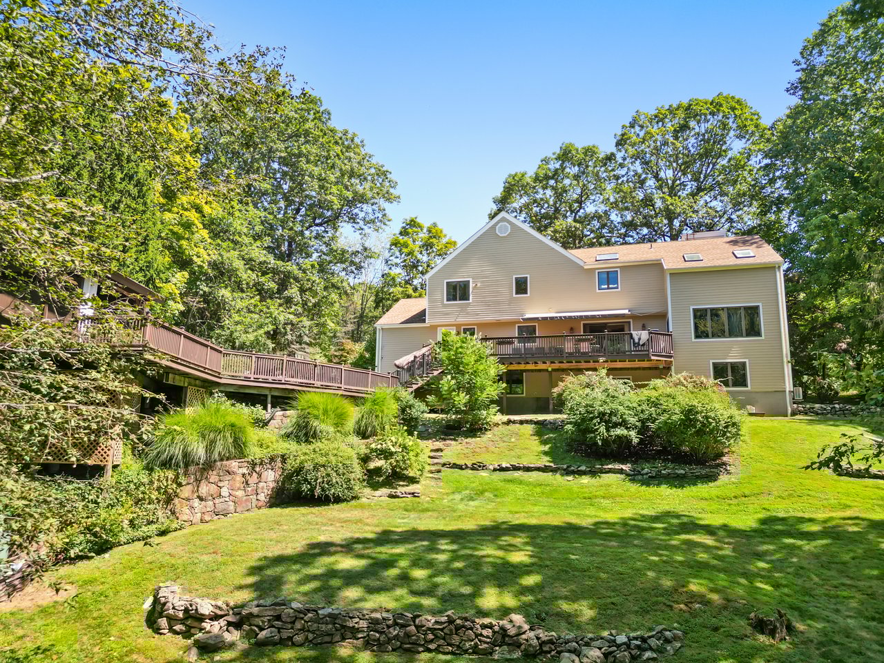 12 Logging Road