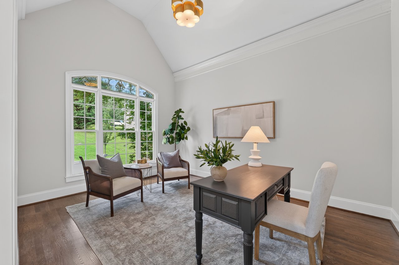 60 Gladwyne Ridge Drive