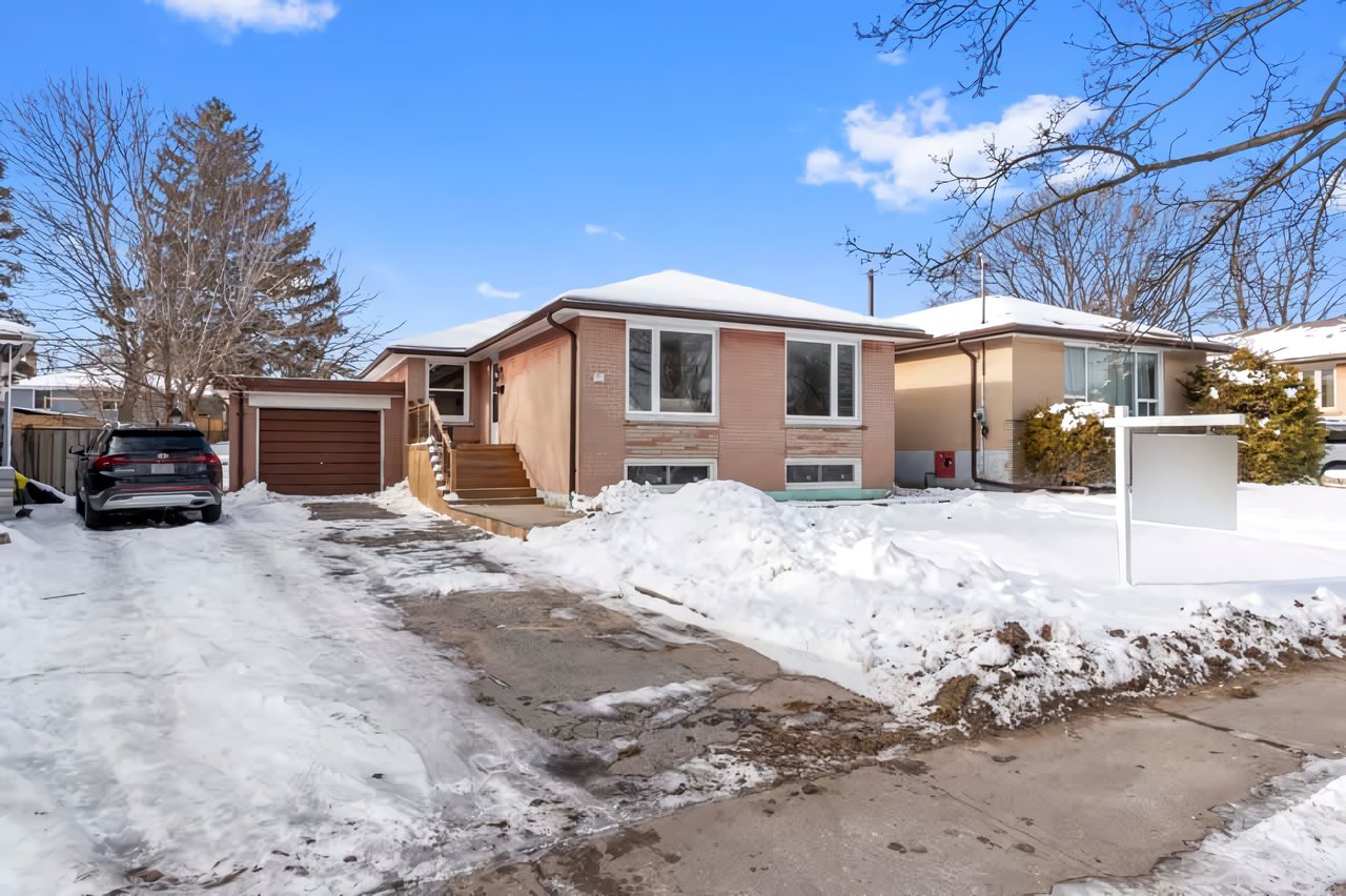 35 Darlingside Drive