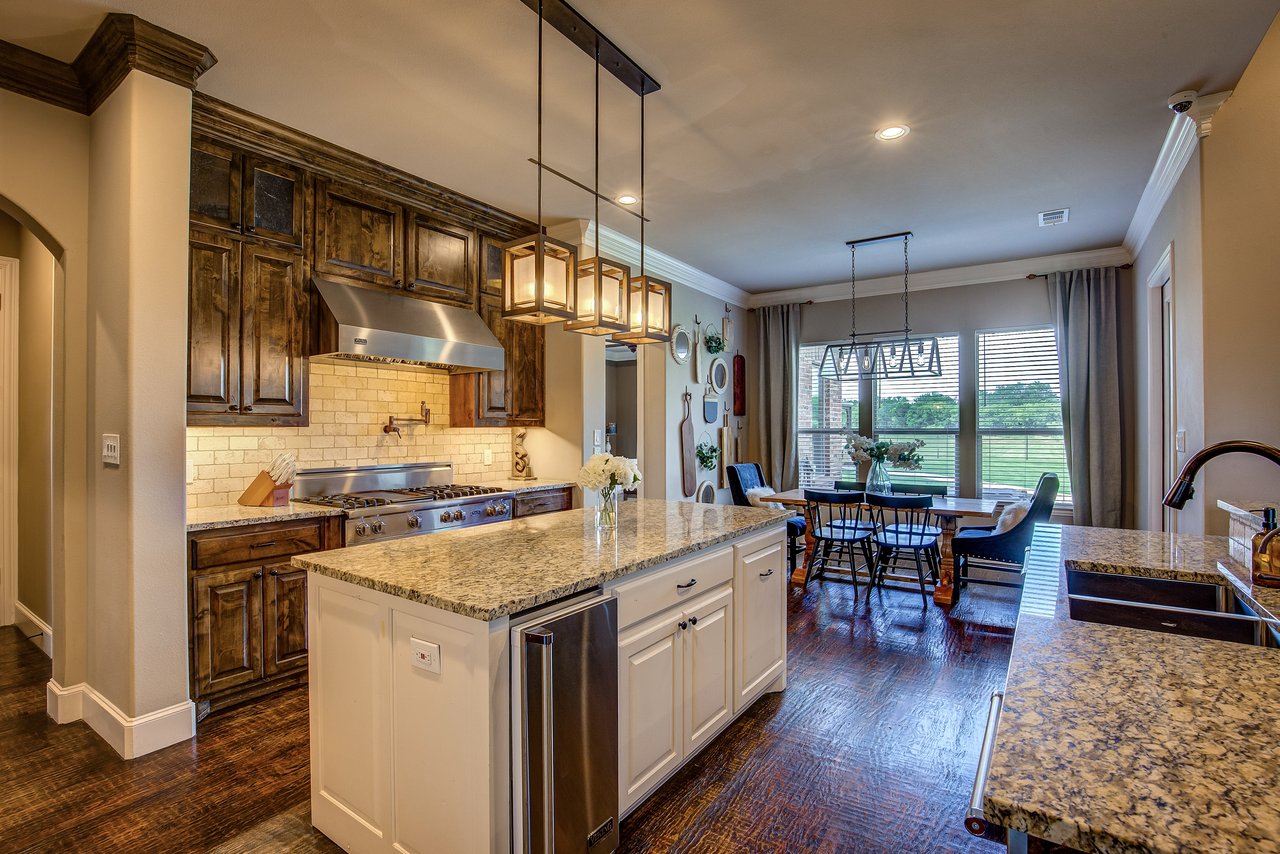 552 Horseshoe Bend