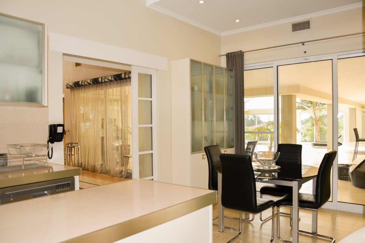 Luxury 4-Bedroom Villa with Indoor Pool – São Miguel, Azores