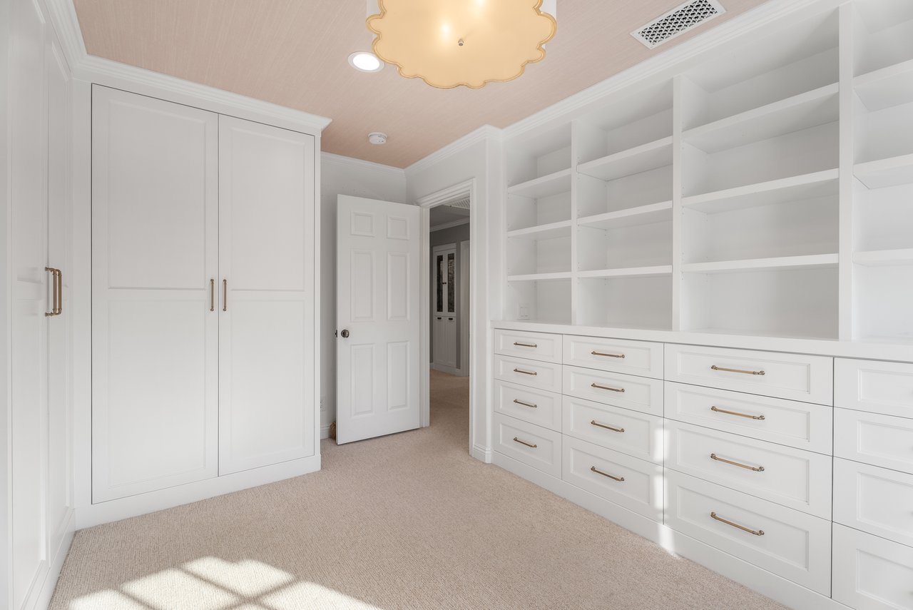 2582 Bungalow Place 70
