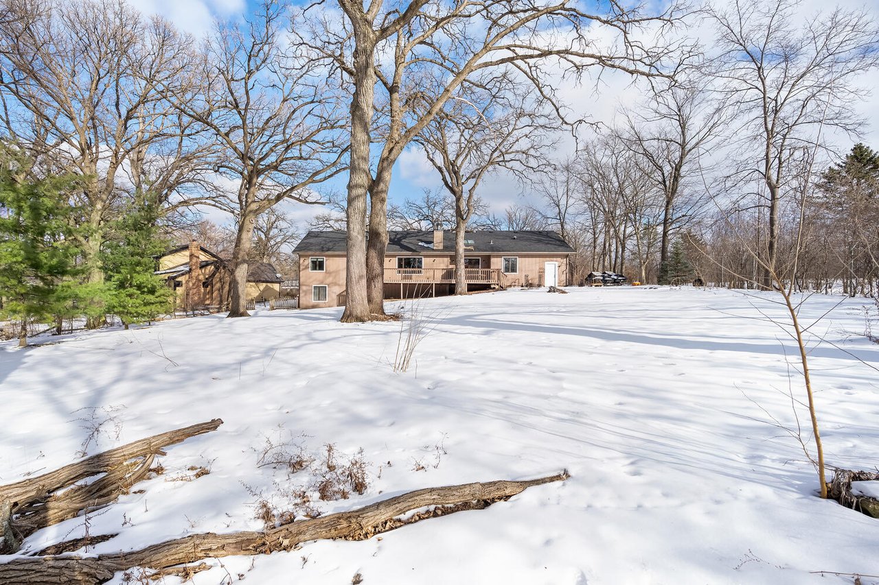 3N010 Woodview Dr West Chicago Sold at $290 Per Square Foot