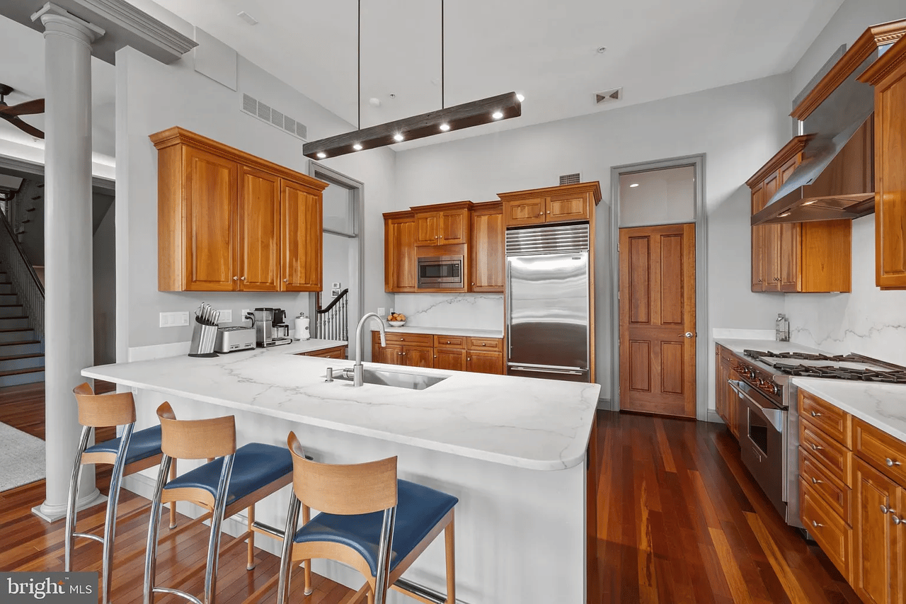 145 Spa Dr