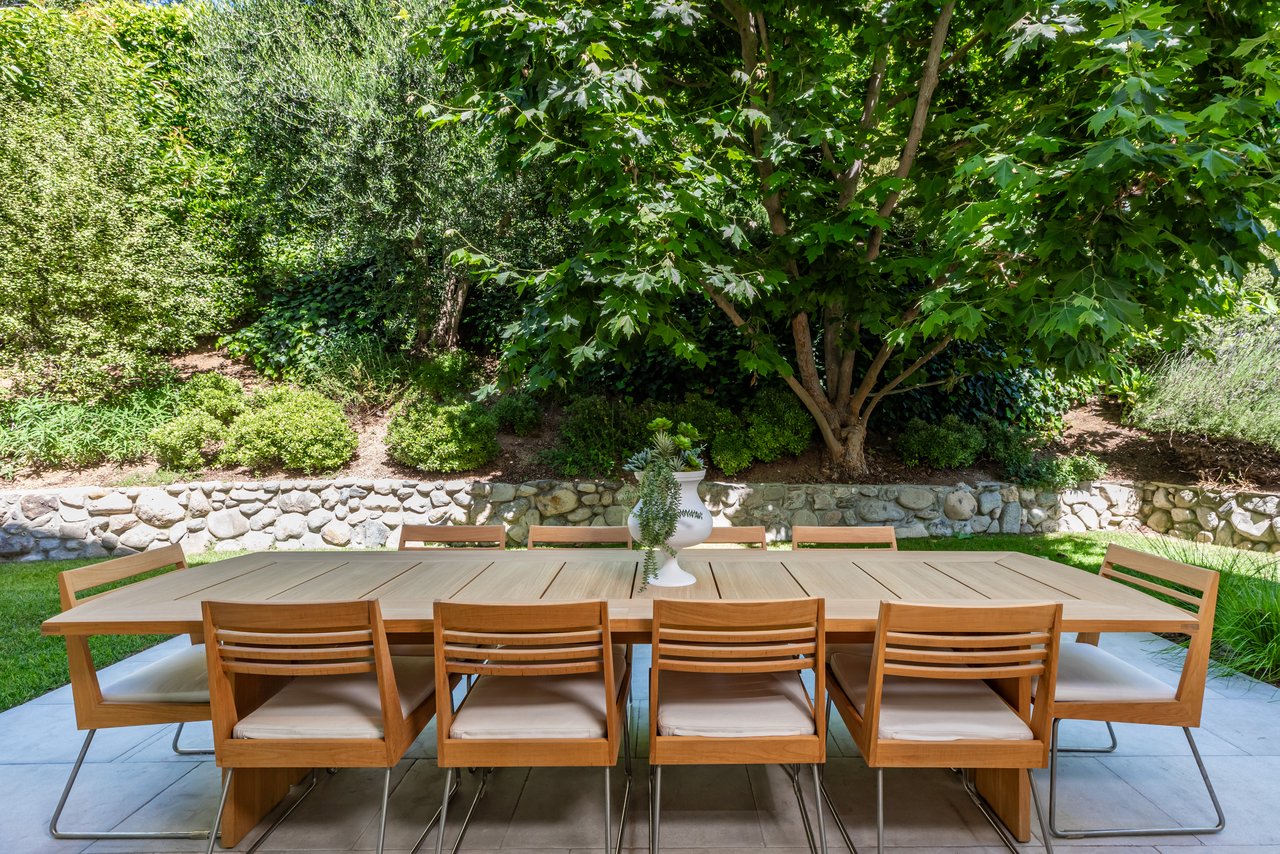 9011 Alto Cedro Dr, Beverly Hills