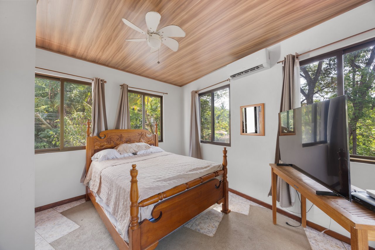 Vista Marina Beach House | Oceanfront Beach House in Playa Potrero