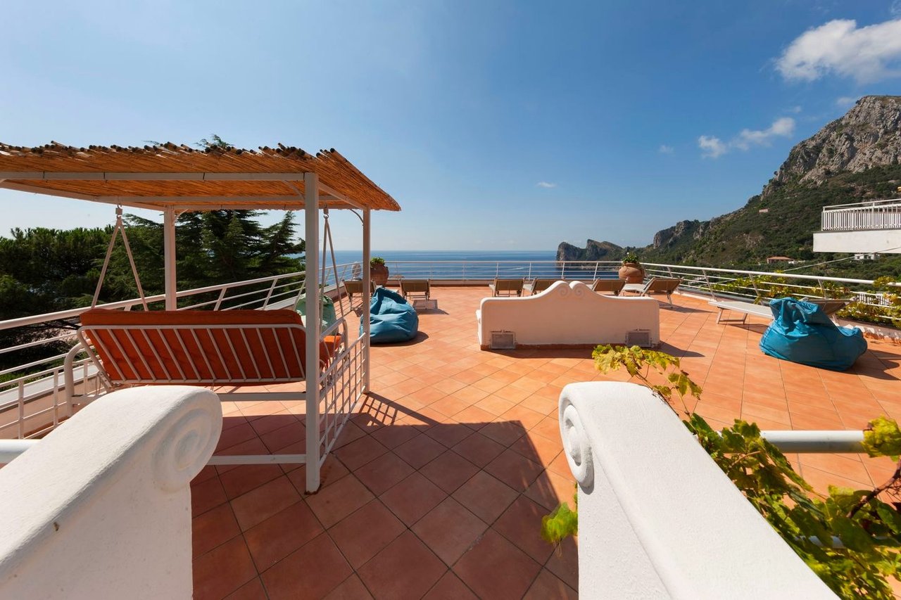 Reintroduce the Villa Bepina