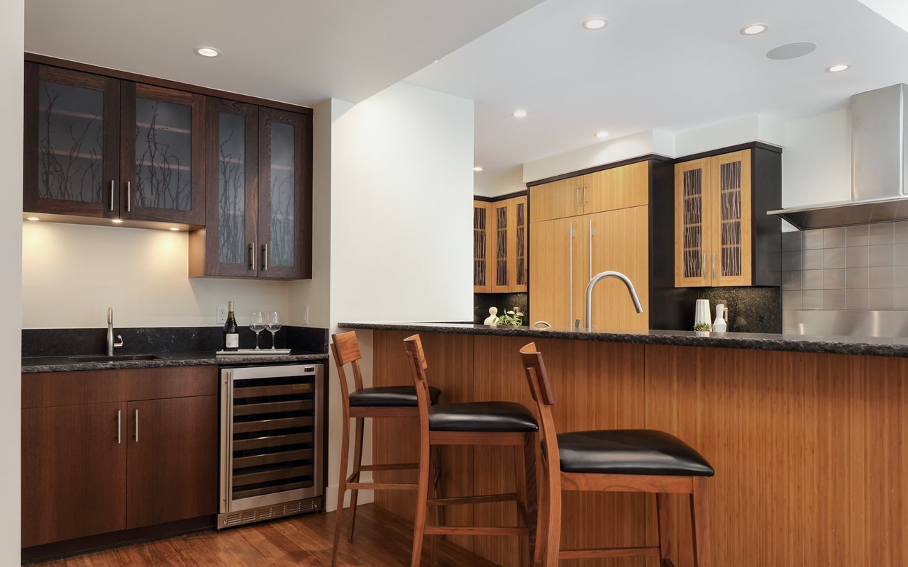 900 6th Street