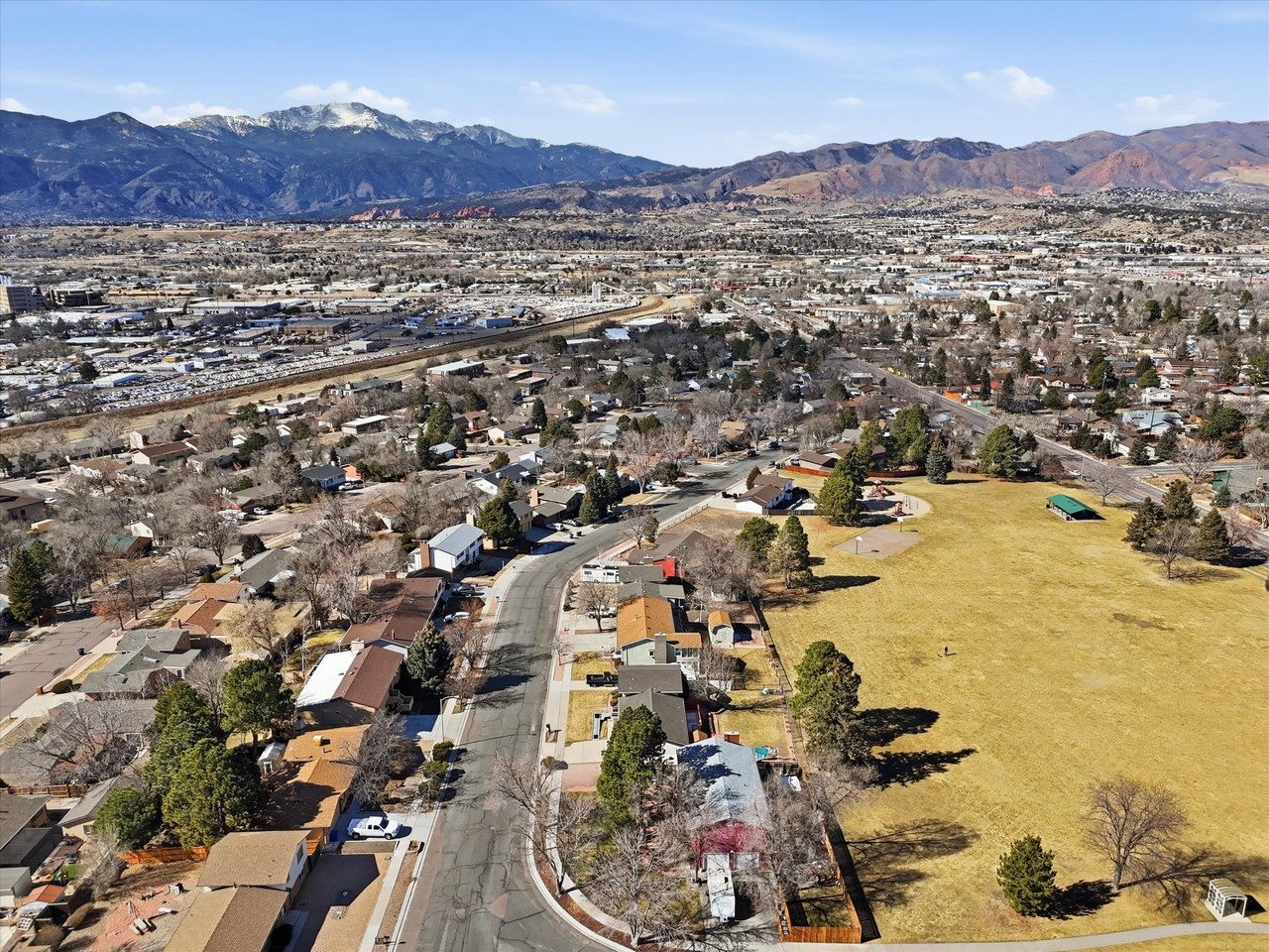 1186 Applewood Drive