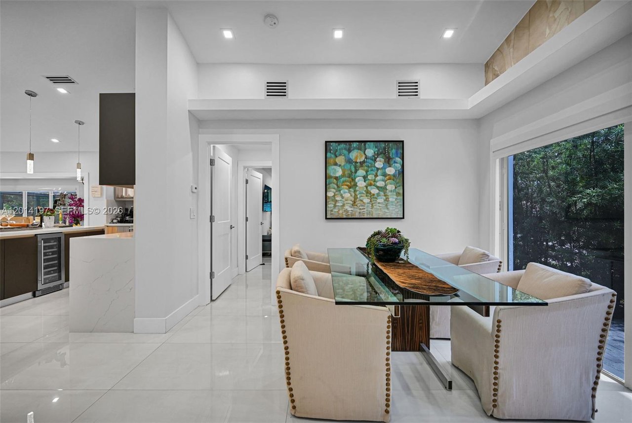 630-deer-creek-briarwood-deerfield-beach-fl-home-for-sale-dining-area