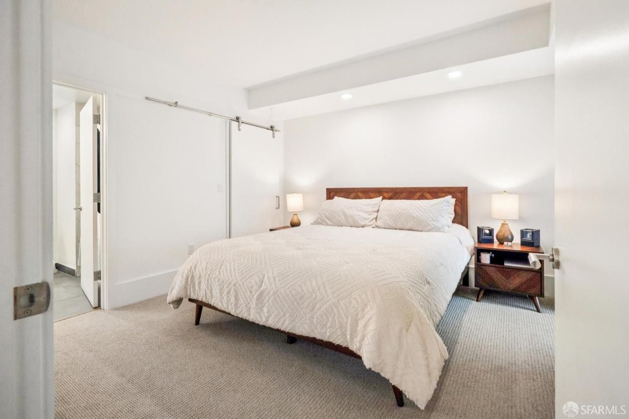 1288 Howard, Unit 317