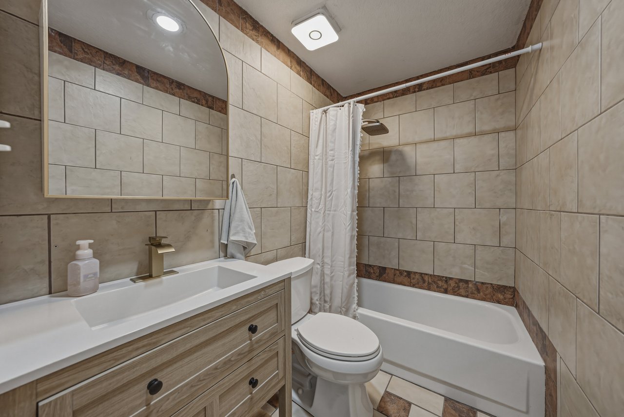 37634 HIDDEN PARK CT