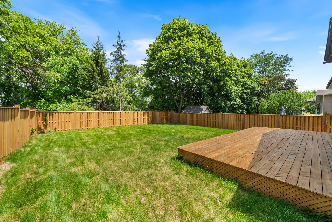 1495 Thetford Crt