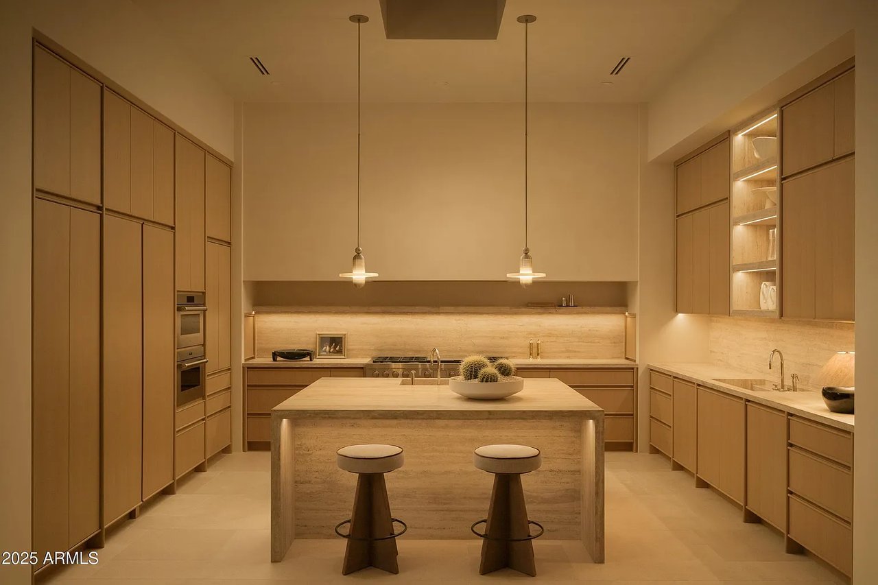 4510 E Maderos Del Cuenta Drive