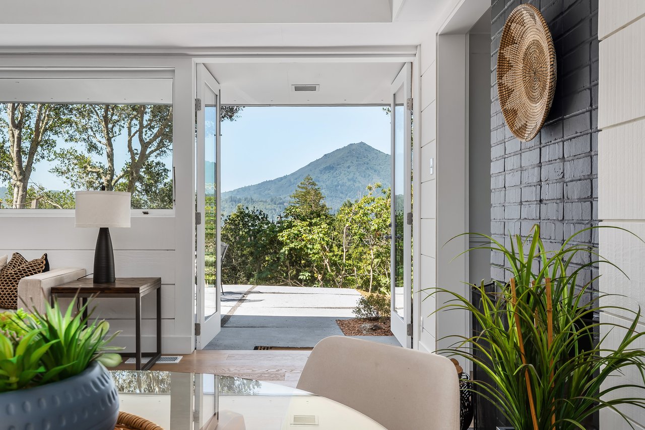 25 Brushwood Lane, Greenbrae