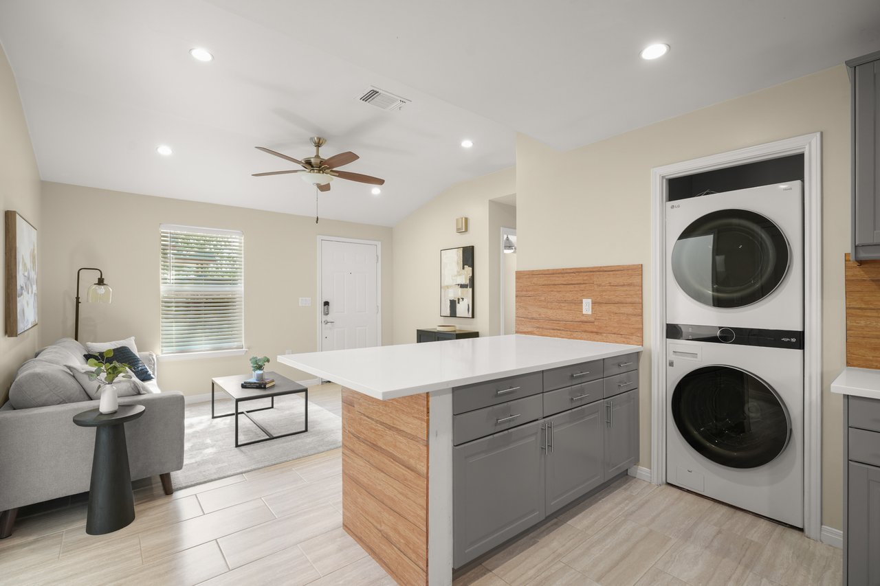 1705 E 14th Street Unit B