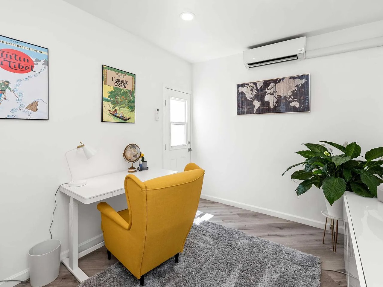 8823 Betty Way, West Hollywood 