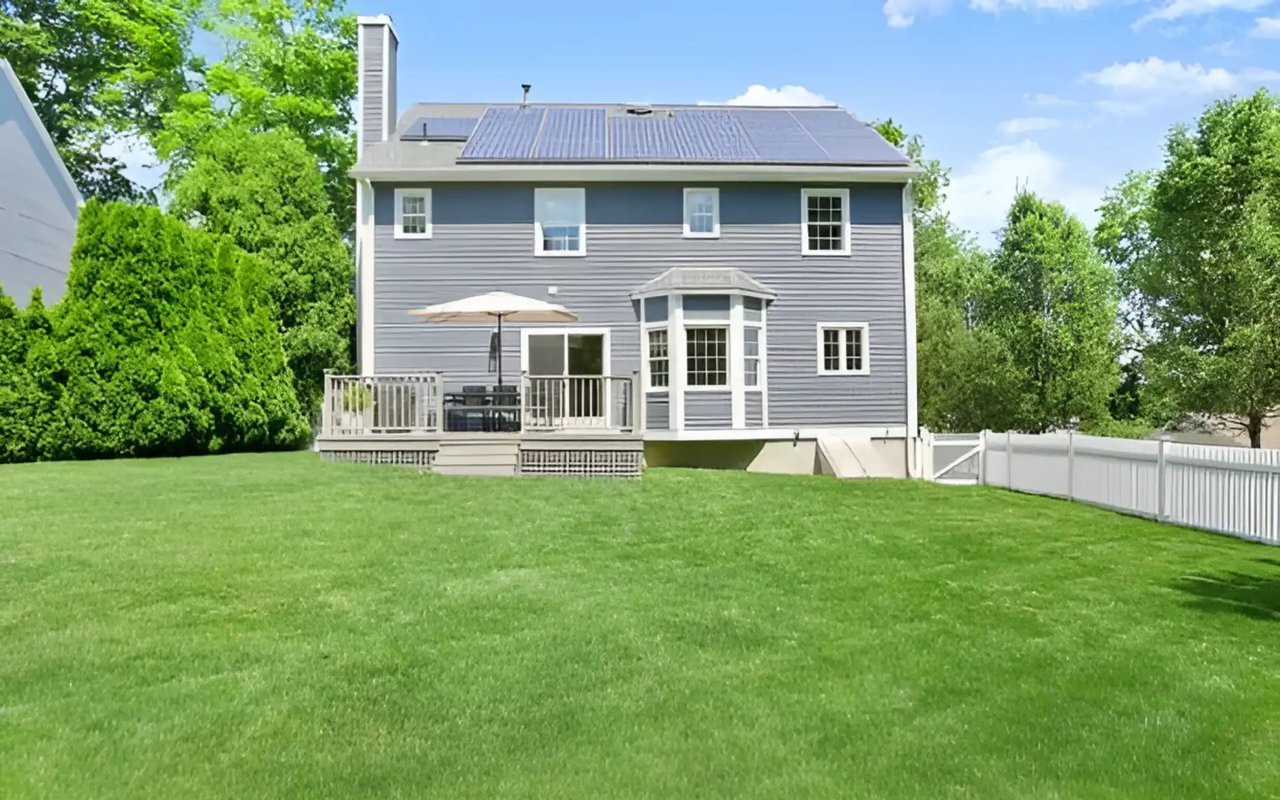 295 Osborne Hill Road, Fairfield, CT 06824